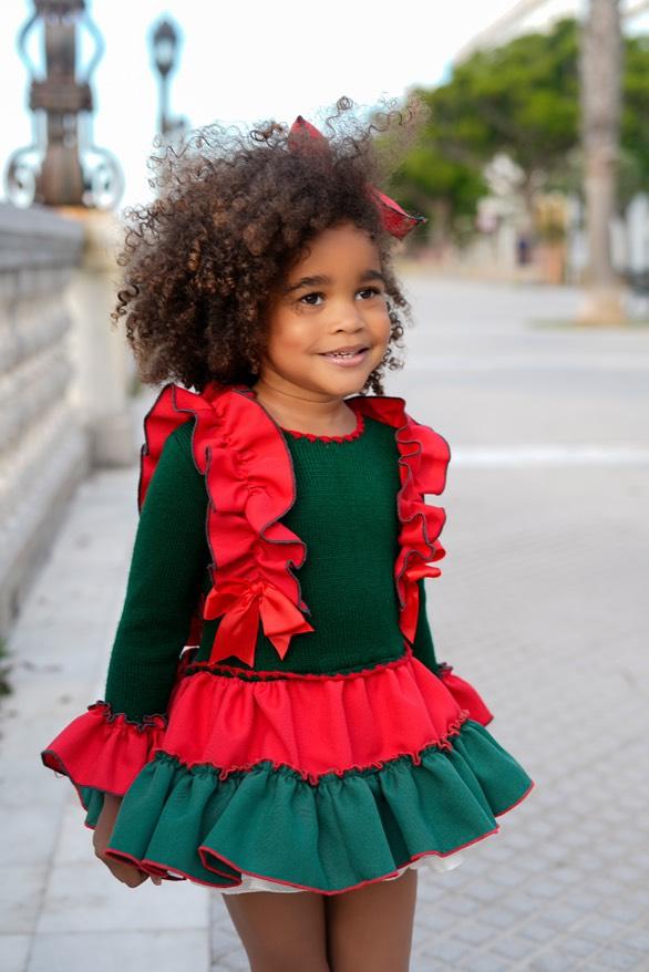 Ela Confeccion AW25 Spanish Girls Red & Green Knitted Dropwaist Dress My Fair Baby Boutique Ela Confeccion AW25 Spanish Girls Red & Green Knitted Dropwaist Dress My Fair Baby Boutique