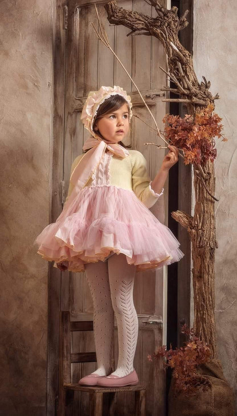 ELA Confeccion - Items in store now ready to post