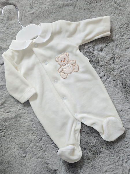 Spanish Unisex Baby Cream Teddy Cotton Sleepsuit/Babygrow SG263