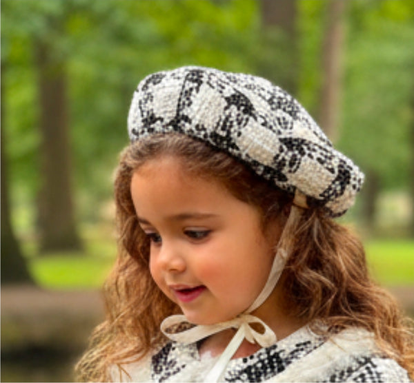 Sonata Infantil Spanish Girls Black & White Check Beret IN2301 - MADE TO ORDER