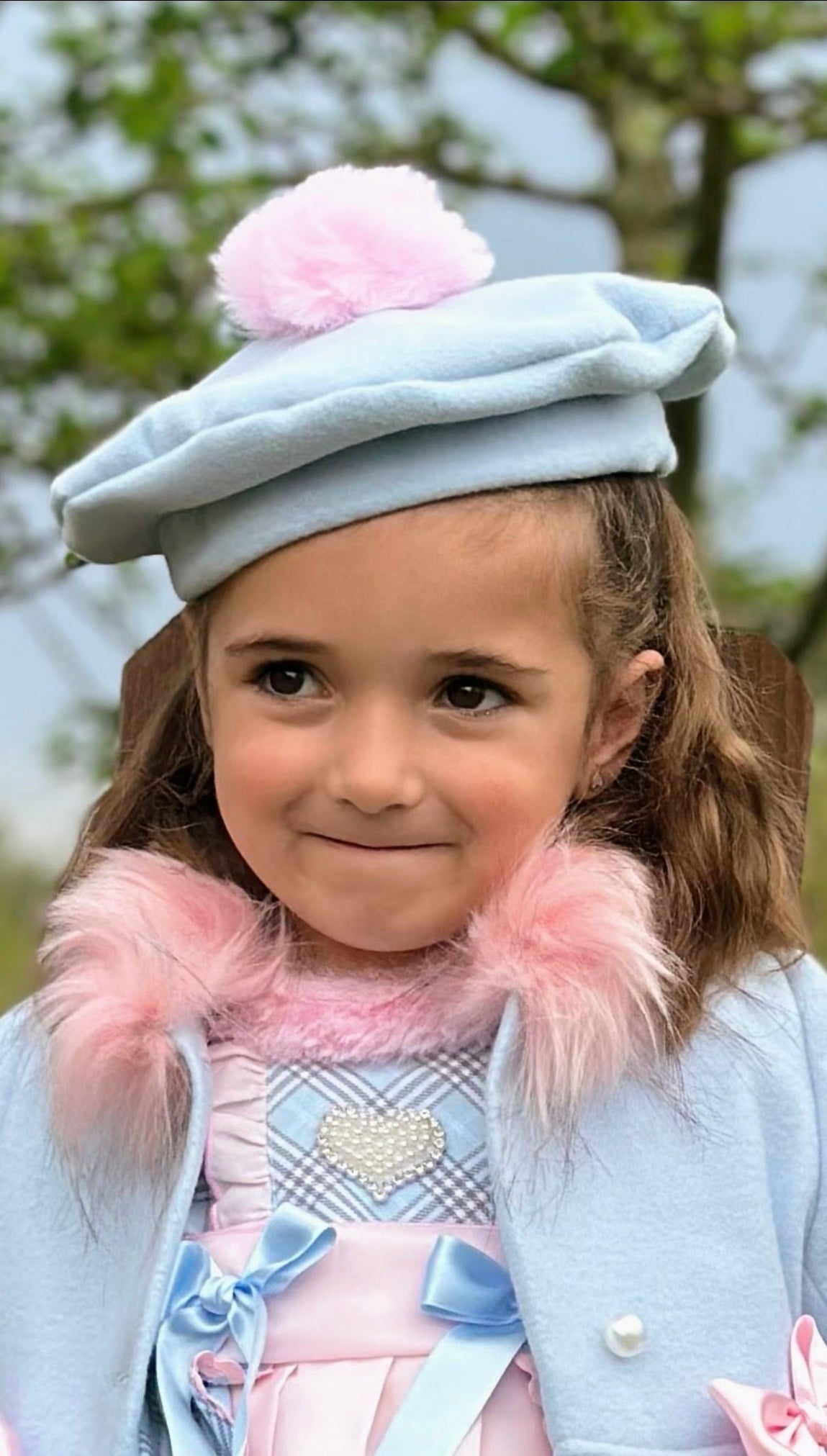 Sonata Infantil AW25 Spanish Girls Blue & Pink Pom Pom Beret IN2520 - MADE TO ORDER