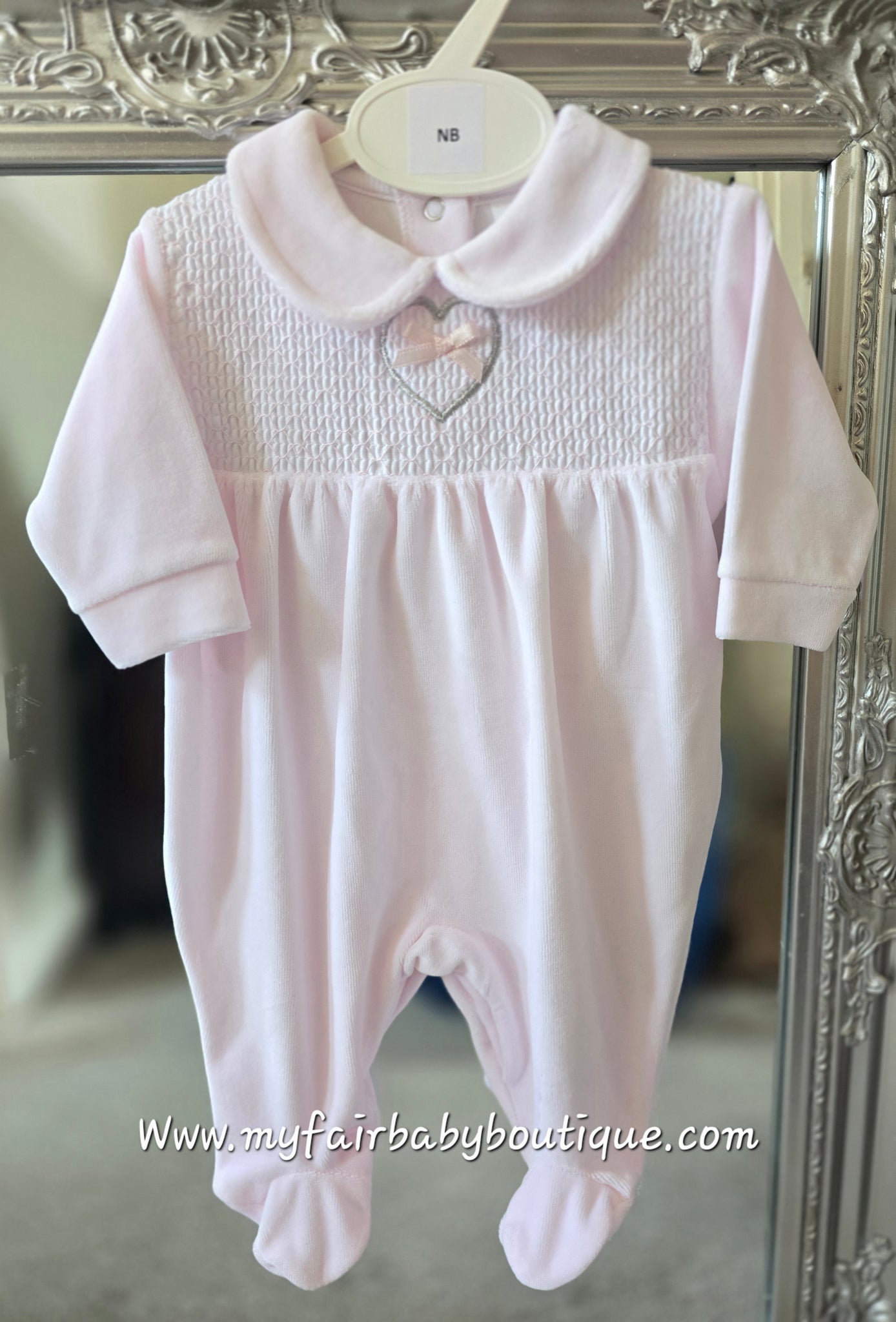 Spanish Baby Girls Soft Pale Pink Smocked Velour Sleepsuit/Babygrow ~ 0-6m