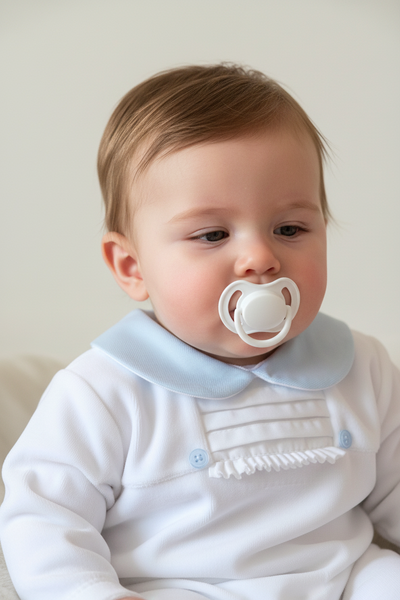 Traditional Baby Boys White & Blue Velour Sleepsuit/Babygrow ~ 6m