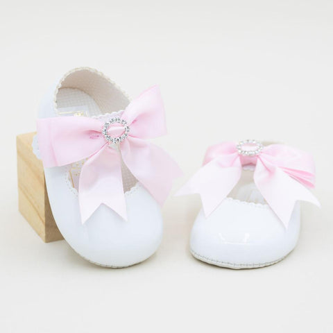 Baypod Spanish Style Baby Girls White & Pink Patent Bow Soft Soled Pram Shoes