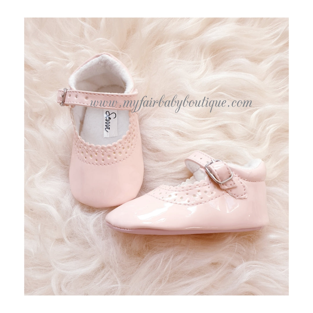 Spanish Style Pink Patent Baby Girls Lucy Pram Shoes - Size 2(18)