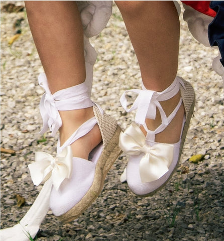 Sonata Spanish Girls White Bow Canvas Summer Shoes VE2131 - MADE TO ORDER